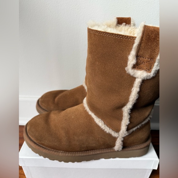 UGG Chestnut Suede Shearling Mid-Calf Boots - Picture 3 of 3